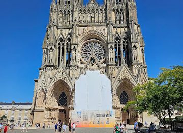 france/champagne/landmark/cathedral-of-notre-dame-of-reims
