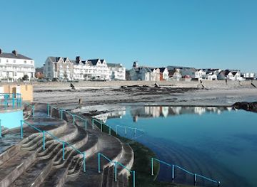 jersey/st-helier/landmark/havre-des-pas-bathing-pool