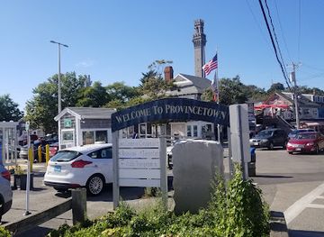 massachusetts/provincetown/landmark/art-s-dune-tours