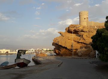 oman/sur/landmark/al-ayjah-castle