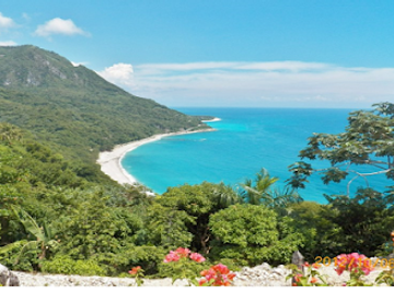 dominican-republic/sierra-de-bahoruco/landmark/san-rafael-beach