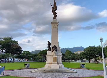 trinidad-and-tobago/port-of-spain/landmark/memorial-park-cenotaph