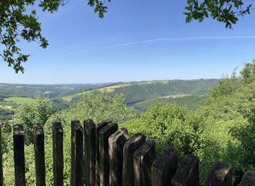luxembourg/vianden/landmark/aussichtspunkt-victor-hugo