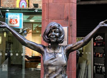 united-kingdom/liverpool/landmark/cilla-black