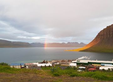 iceland/westfjords/landmark/the-icelandic-sea-monster-museum-and-coffee-shop