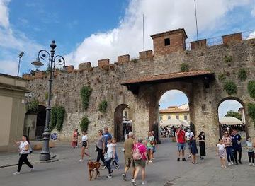 italy/lucca/landmark/p-za-daniele-manin
