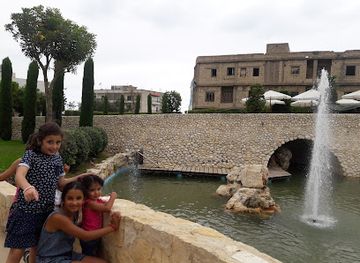 lebanon/byblos/landmark/wagon-park