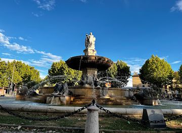 france/aix-en-provence/mazarin-district/landmark/fontaine-de-la-rotonde