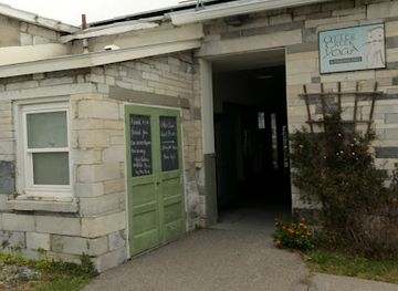 vermont/middlebury/landmark/otter-creek-used-books