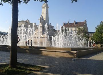 france/dijon/quartier-de-la-fontaine-d-ouche/landmark/theatre-de-la-fontaine-d-ouche