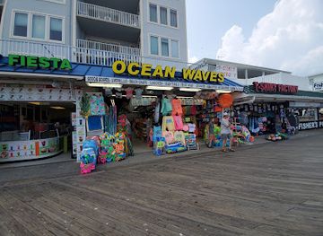 maryland/ocean-city/landmark/ocean-waves-oc