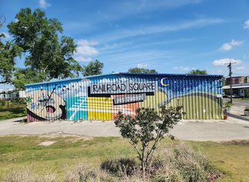 florida/tallahassee/landmark/railroad-square-art-district