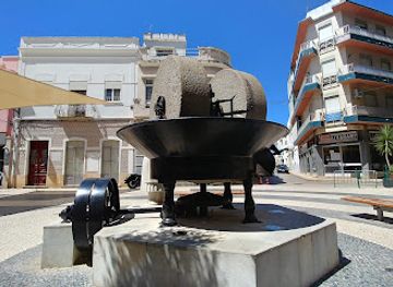 portugal/portimao/landmark/largo-da-mo