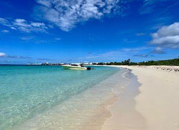 sint-maarten/dawn-beach/landmark/captain-alan-s-boat-charters
