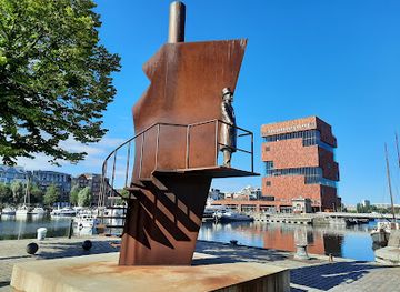 belgium/antwerp/eilandje/landmark/statue-de-jan-cornelis-van-rijswijck