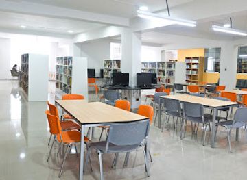 peru/lima/lince/landmark/casa-de-la-cultura-de-lince