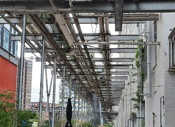 netherlands/eindhoven/landmark/urban-shopper-shopping-centre