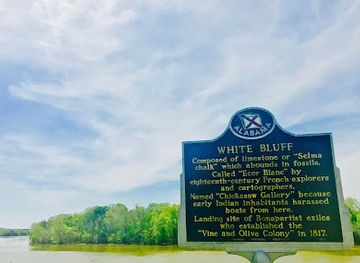 alabama/tombigbee-river-valley/landmark/white-bluff-historical-marker