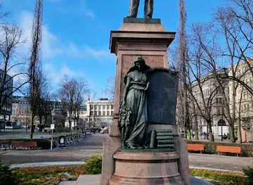 Statue of Johan Ludvig Runeberg