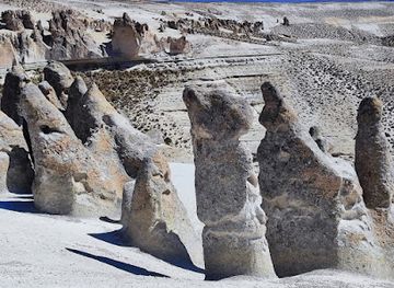 peru/arequipa-region/landmark/reserva-nacional-de-salinas-y-aguada-blanca