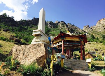 mongolia/mongolian-manchurian-grassland/landmark/aryapala-temple-meditation-center