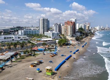 ecuador/manta/landmark/el-murcielago