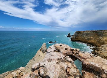 puerto-rico/cabo-rojo/landmark/acantilados-de-cabo-rojo