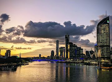 australia/brisbane/landmark/south-brisbane-memorial-park