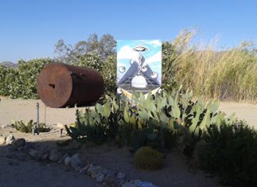 california/joshua-tree-national-park/landmark/sound-bath