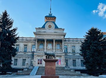 moldova/chisinau/landmark/building-of-the-national-art-museum
