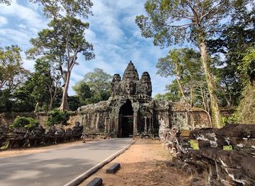 cambodia/oddar-meanchey/landmark/victory-gate