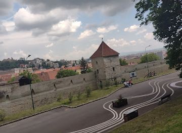 romania/brasov/landmark/bastionul-fierarilor