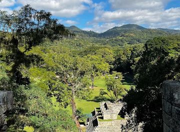 honduras/copan-ruinas/landmark/plaza-occidental