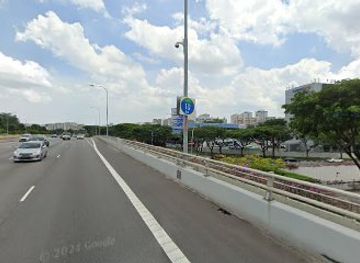 singapore/macritchie-reservoir/landmark/laut-lepas-singapura