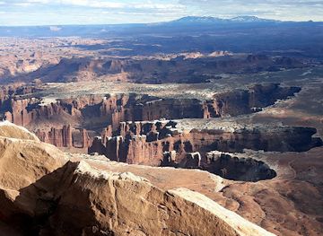 utah/canyonlands/landmark/grand-view-point-overlook