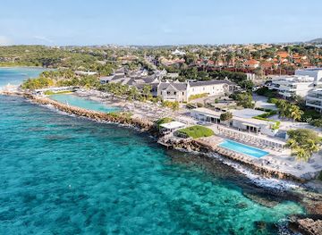 curacao/jan-thiel/landmark/papagayo-beach-hotel