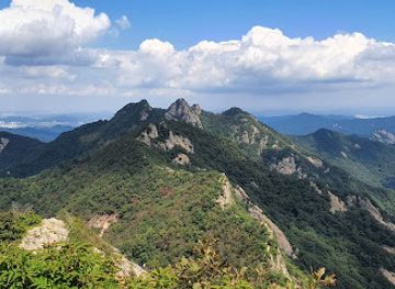 south-korea/hoseo-region/landmark/gyeryongsan-national-park