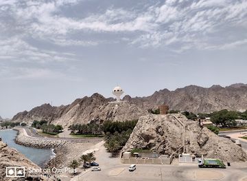 oman/muscat/landmark/muscat-marine-tower