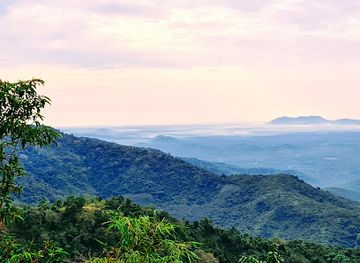 myanmar-burma/golden-rock/landmark/kyauk-phyu-taung-pagoda