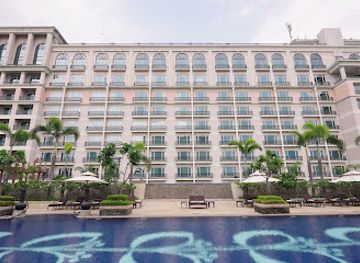 india/chennai/adyar/landmark/the-leela-palace-chennai-seaside-modern-palace-hotel