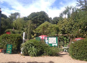 guernsey/perelle-bay/landmark/sausmarez-manor