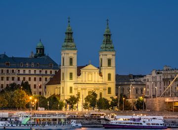 hungary/budapest/inner-city/landmark/budapest-inner-city-mother-church-of-our-lady-of-the-assumption