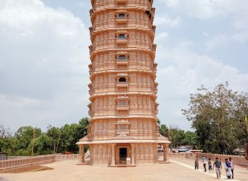 india/central-india/landmark/kanha-museum