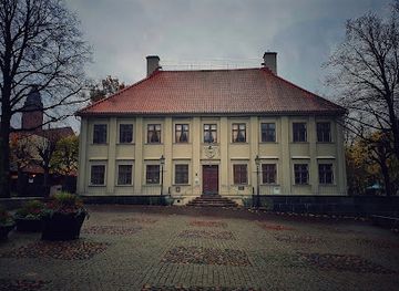 sweden/gothenburg/majorna/landmark/gathenhielmska-huset