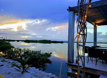belize/ambergris-caye/landmark/stella-s-sunset-wine-bar-restaurant
