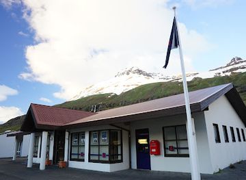 iceland/seydisfjordur/landmark/the-filling-station-seyoisjorour-food-coop