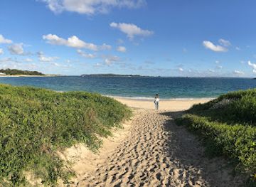 australia/sydney-basin/landmark/yarra-bay-beach