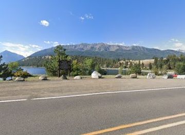 oregon/wallowa-county/landmark/oregon-geology-wallowa-lake