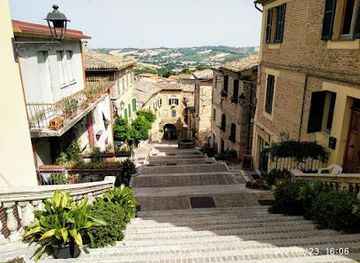 italy/urbino/landmark/corinaldo