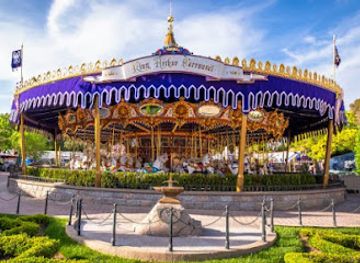 california/anaheim/landmark/king-arthur-carrousel